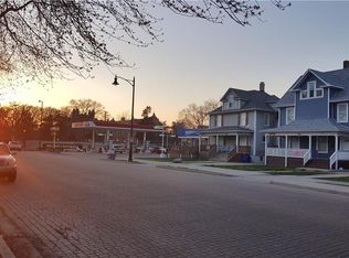 1090 W Main St, Decatur, IL 62522