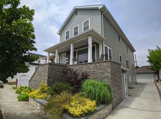 535 E Walnut St, Long Beach, NY 11561