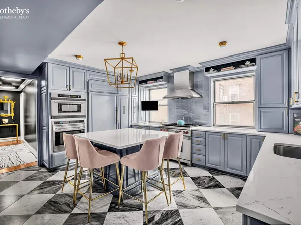 40 East 78th Street 6H image 2 of 10