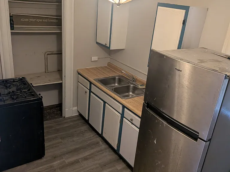 801 Bakewell St #2A — Photo 2
