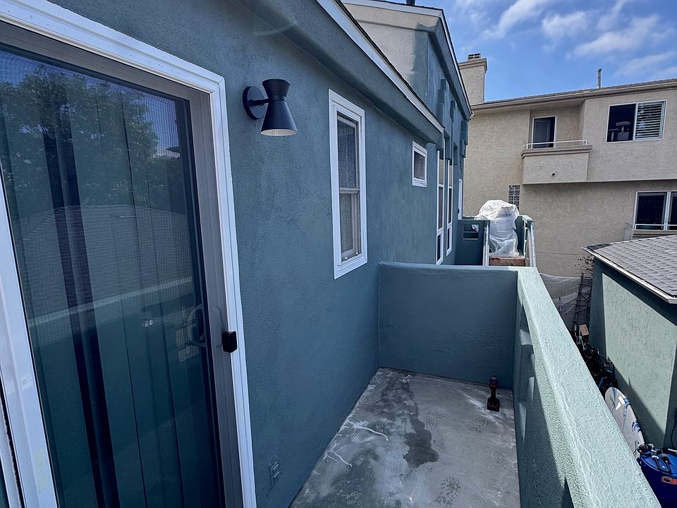 2nd image of 3763A Promontory St