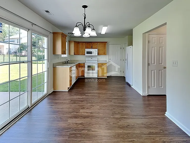 7014 Honey Tree Ln — Photo 3