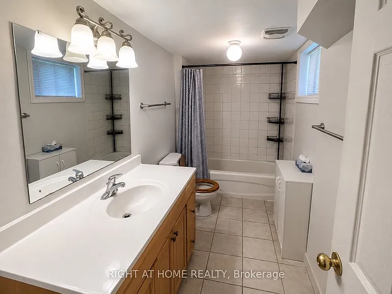 27 Wanita Rd — Photo 7