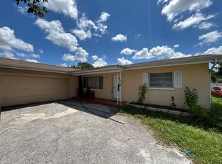 626 Chevy Chase Dr, Sarasota, FL 34243