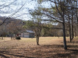 4715 Leipers Creek Rd, Williamsport, TN 38487