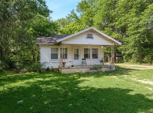 1416 W Mount Comfort Rd, Fayetteville, AR 72703