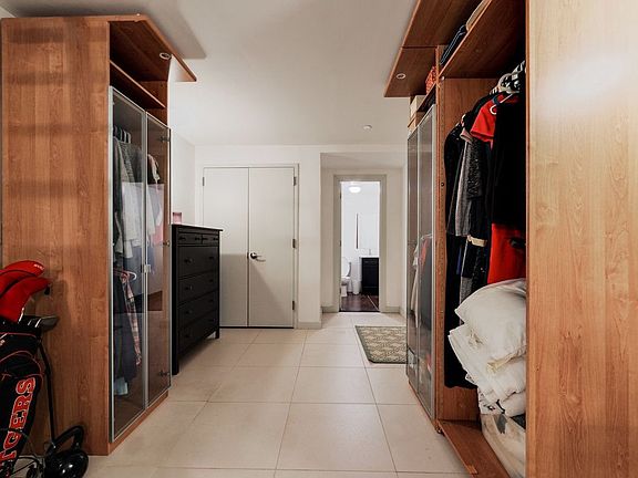5th image of 392 Saint Marks Ave #11R