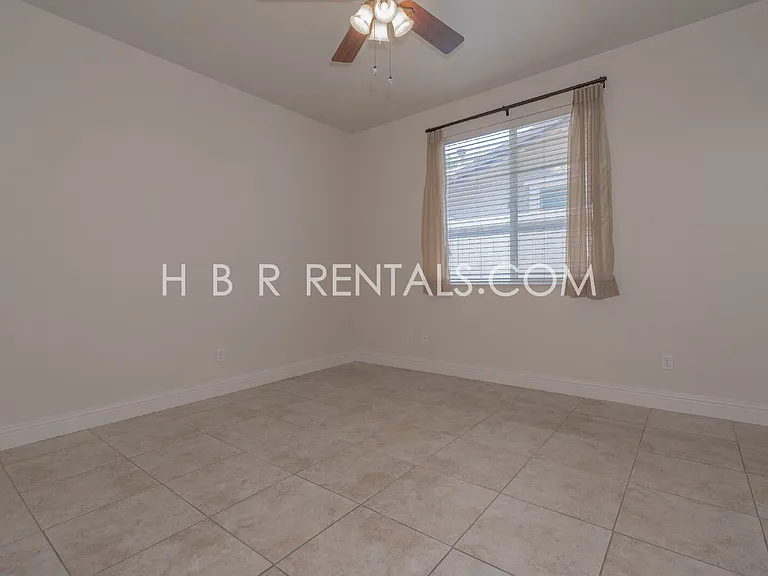 2514 Bellchase Dr — Photo 16