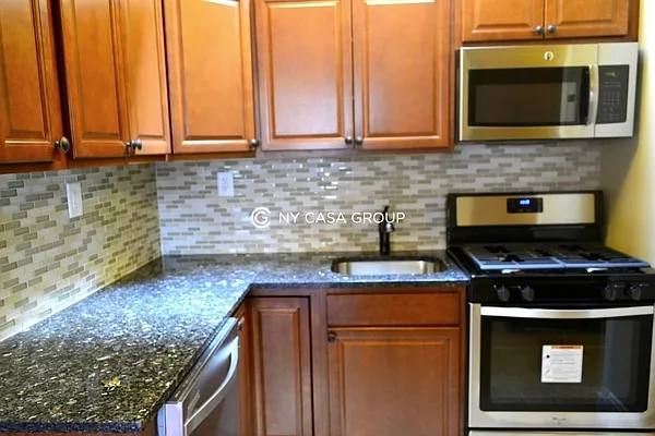 Rented by NY Casa Group | media 11