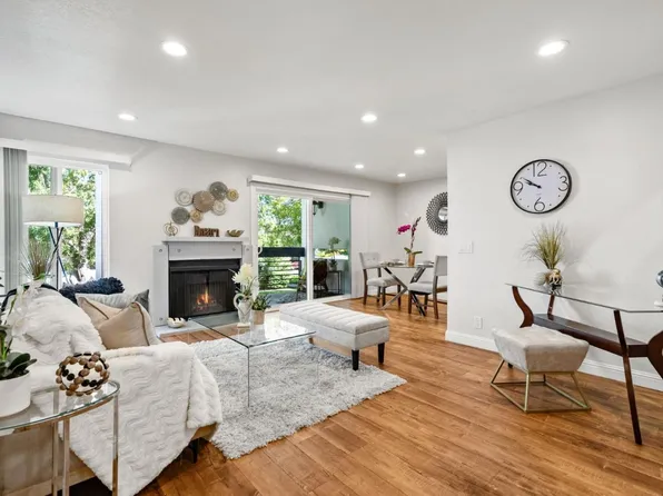 1025 Shell Blvd APT 5, Foster City, CA 94404