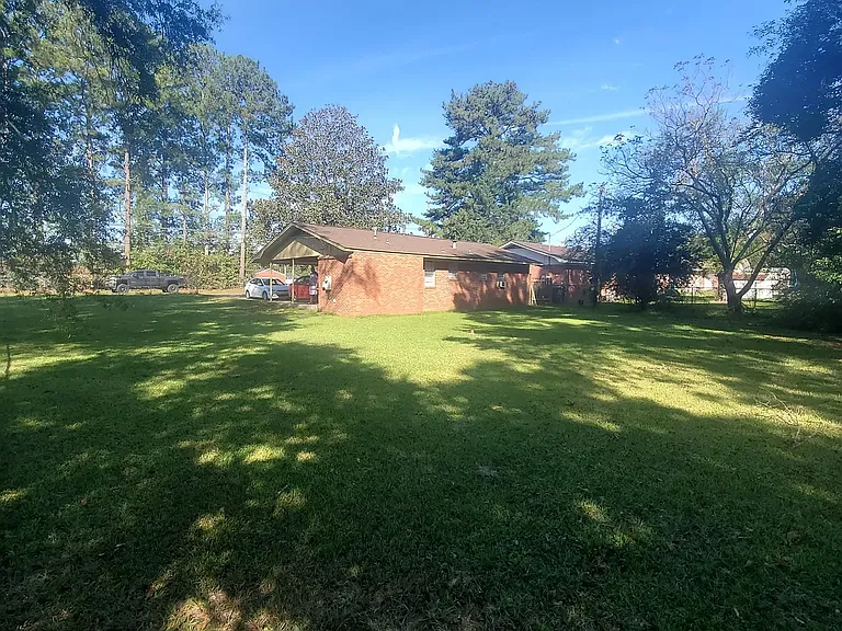 2209 Pearson Ave — Photo 11