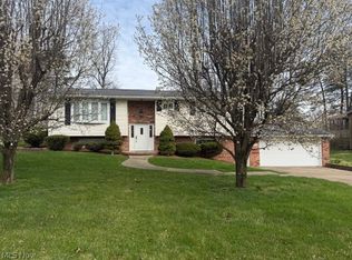 245 Kittle St, Williamstown, WV
