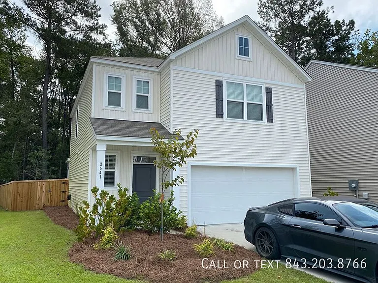 2641 Alamanda Dr — Photo 3