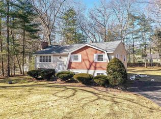 5 Olde Coach Rd, Derry, NH 03038