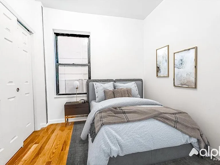 171 E 101st St #25 — Photo 4
