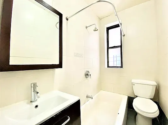 Rented by Bohemia Realty Group | media 7