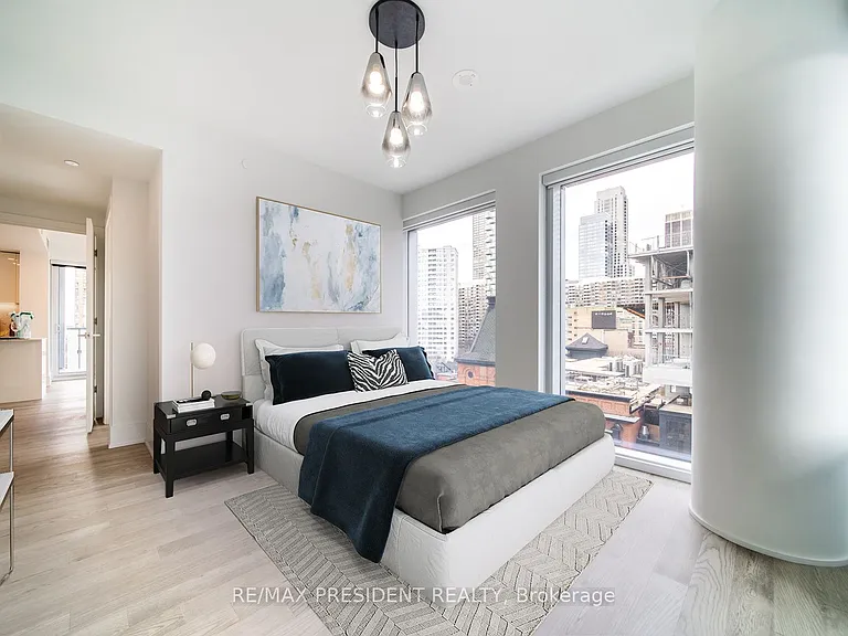 1 Gloucester St #816 — Photo 7