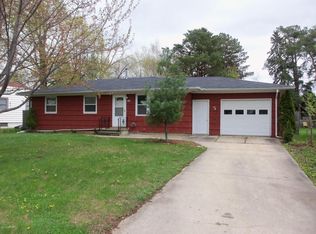614 5th Ave NW, Kasson, MN 55944