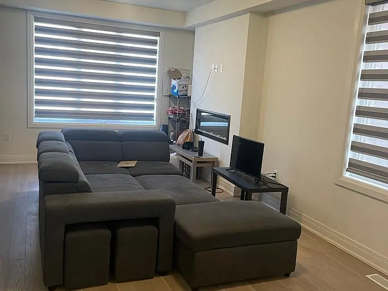 76 Keppel Cir — Photo 1
