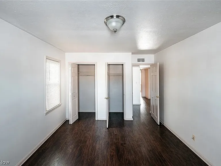1211 Clearview Ave — Photo 9