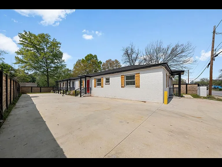 831 Rigdon Rd #C — Photo 3