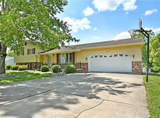 5207 Pierce Rd, Warren, OH 44481