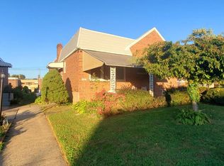 2135 Afton St, Philadelphia, PA 19152