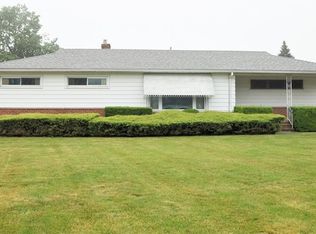 6398 Stanbury Rd, Parma, OH 44129