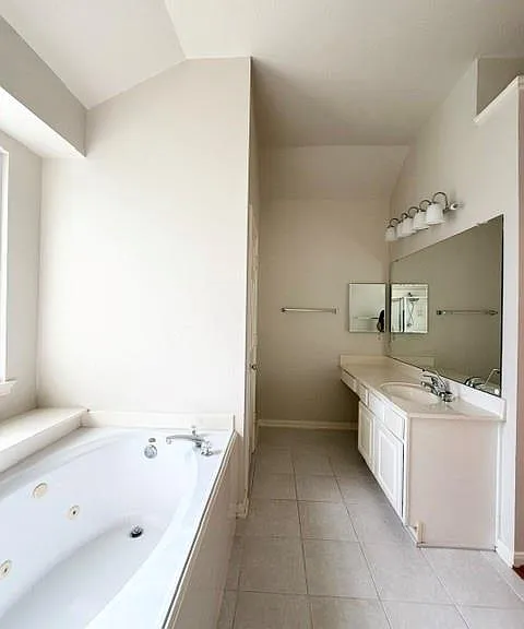 23639 Hawkins Creek Ct — Photo 28