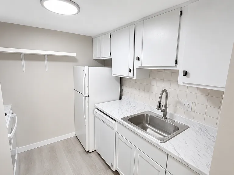 5735 Kentucky Ave #3 — Photo 5