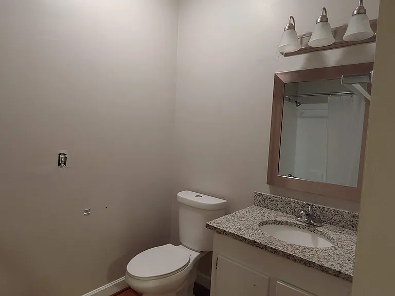 lexington garden apartments — Photo 30