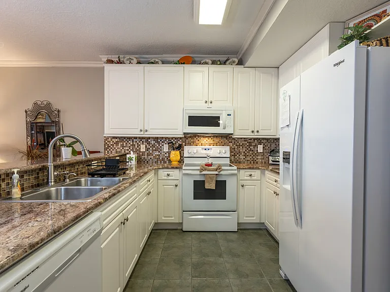 80 Surfview Dr #523 — Photo 6