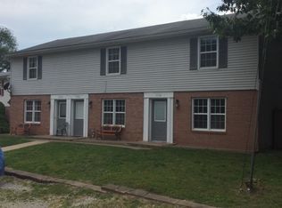 3394 Peach Dr, Akron, OH