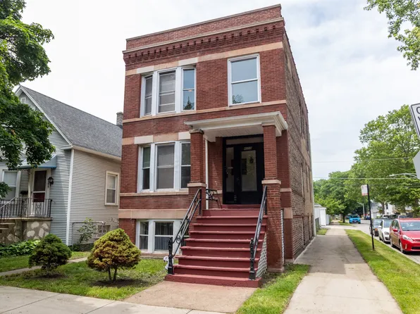 4550 N Keystone Ave, Chicago, IL 60630