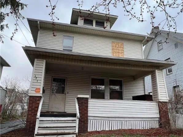 171 E Mapledale Ave, Akron, OH 44301