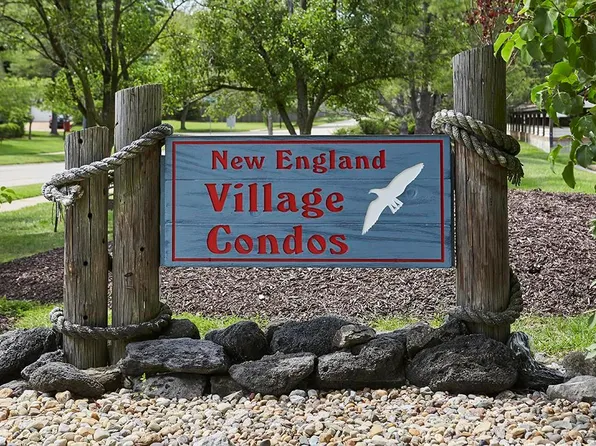 6816 Cottage Grove Ln APT B, Saint Louis, MO 63129