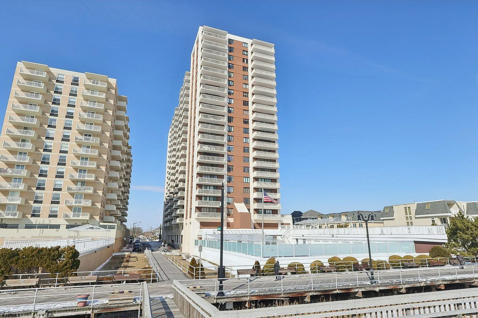 100 S Berkley Sq Unit 10M photo 1