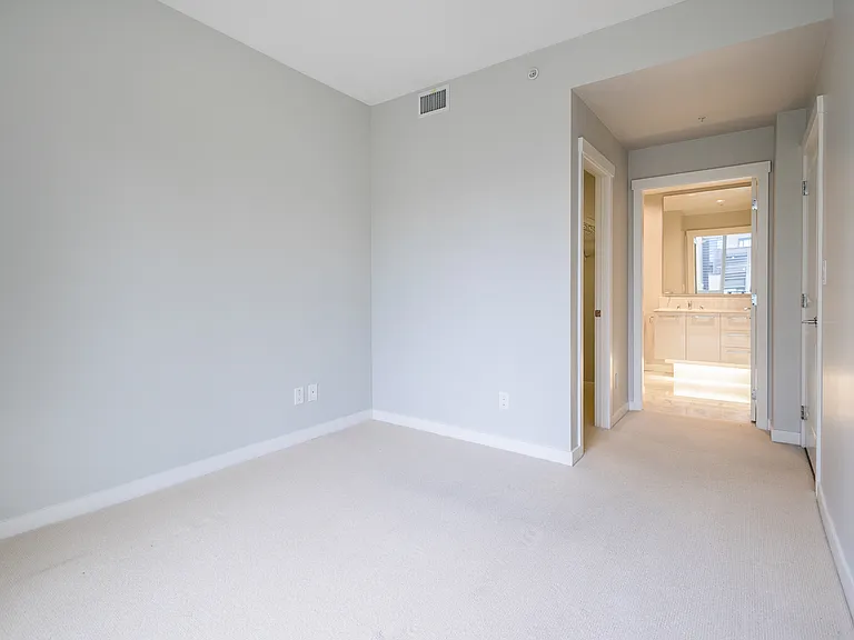 5638 Birney Ave #309 — Photo 6