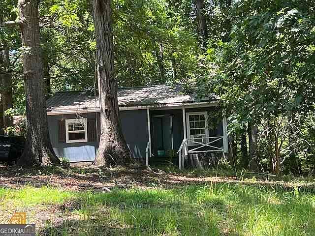 2nd image of 114-121 123 Kathryn Rd