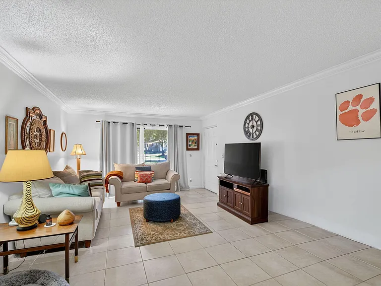 9810 Pineapple Tree Dr #103 — Photo 11