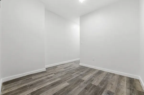 Rented by REAL New York | media 10