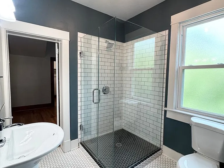 3403 Arbor St — Photo 9