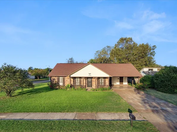 2929 Santa Valley St, Bartlett, TN 38133