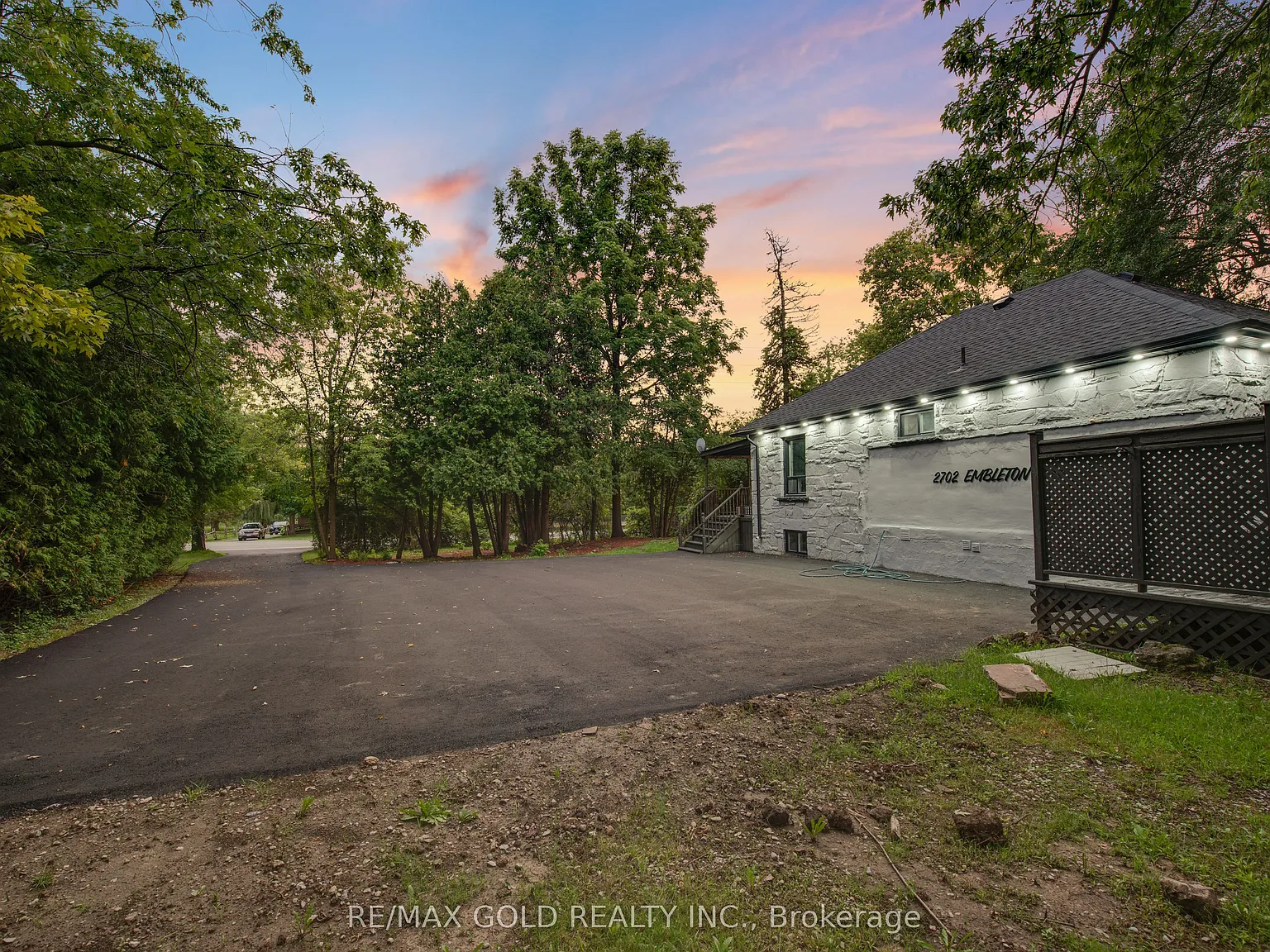 4 bed, $4,000 — Photo 4