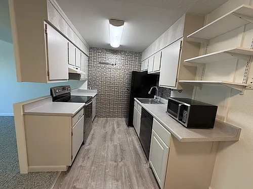 1611 Garfield Ave #22 Photo 1