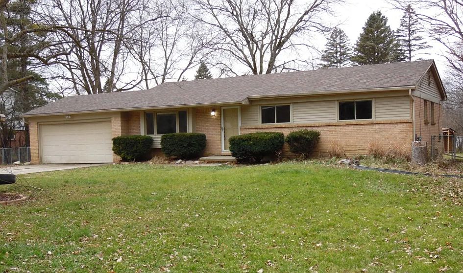 1st image of 3080 Pittsview Dr