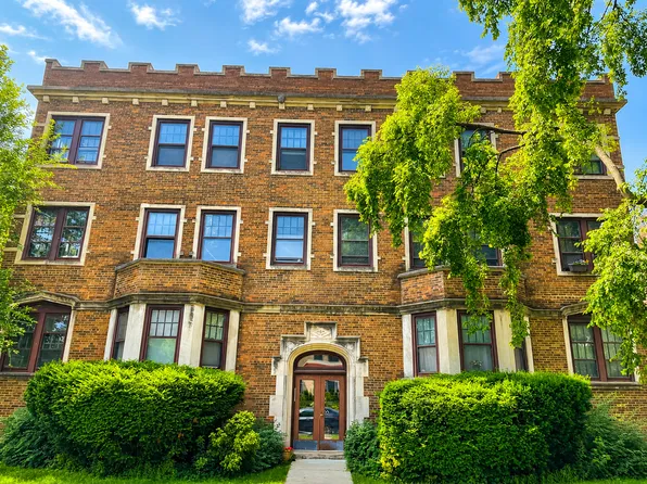 953 E Hyde Park Blvd Unit 3, Chicago, IL 60615