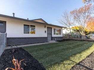 812 Roselawn Ave, Modesto, CA 95351