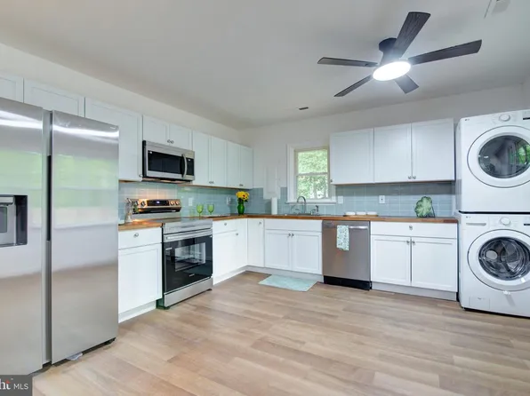 107 Federalist Way, Montross, VA 22520