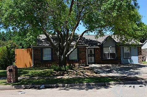1st image of 1739 Eastcliff Dr